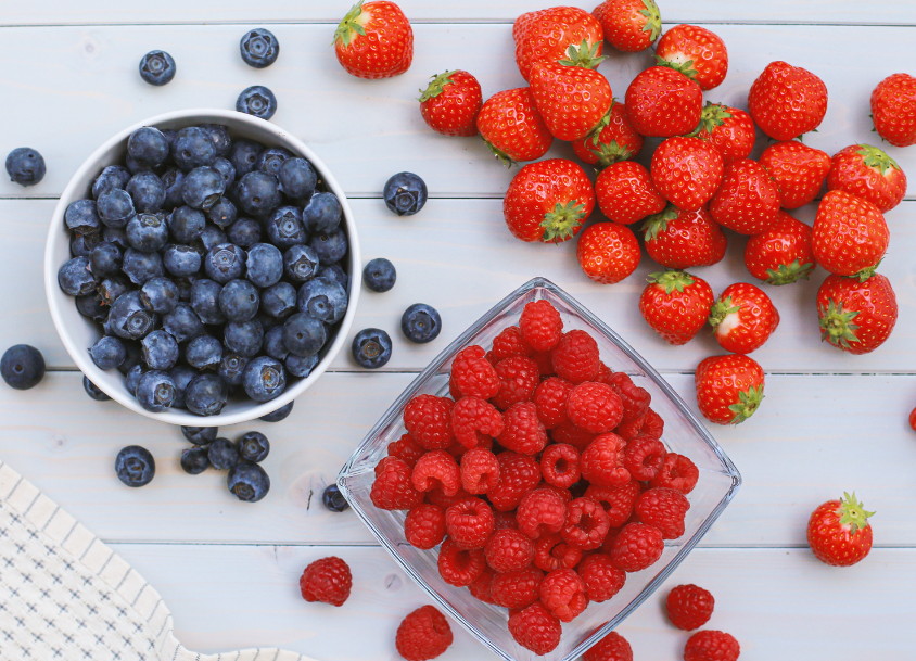 Berries Immune-boosting foods